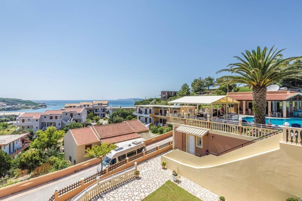 איוס סטפנוס Kapetanios Apartments מראה חיצוני תמונה