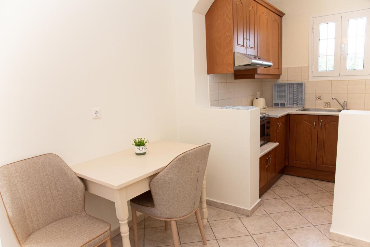 איוס סטפנוס Kapetanios Apartments מראה חיצוני תמונה
